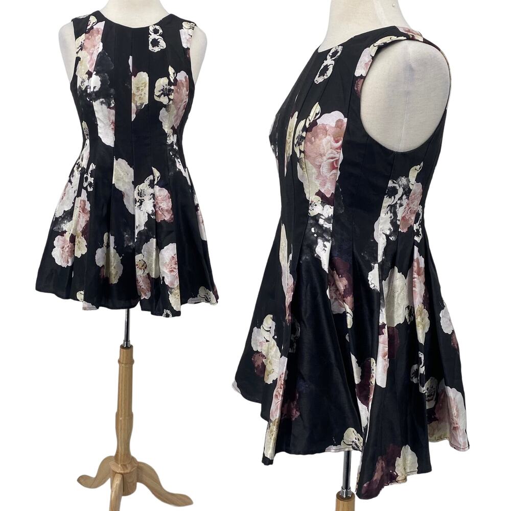 Keepsake Romper Fit & Flare Floral Pattern Sleeveless Black Pink Ivory Womens M